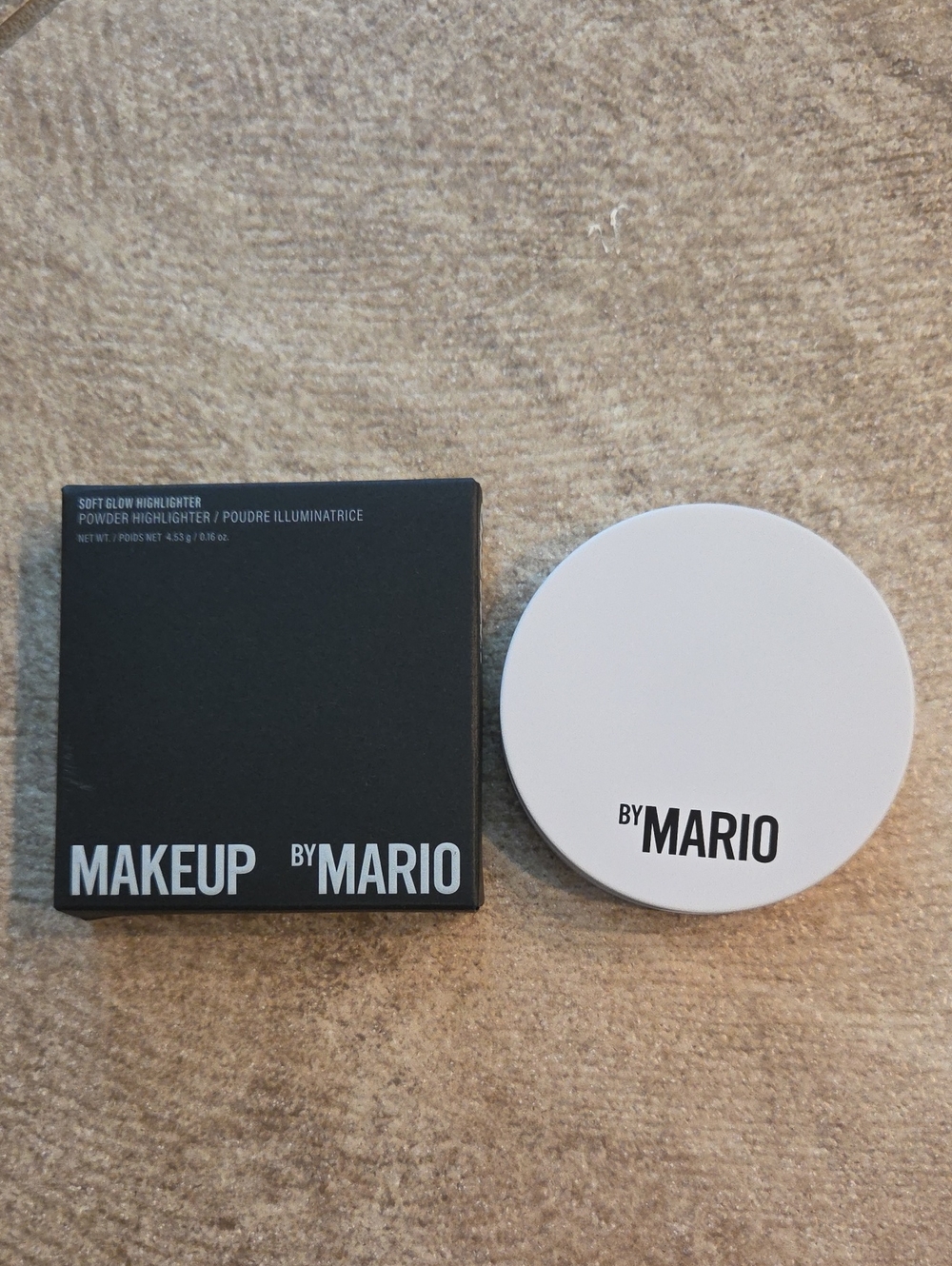 Makeup By Mario Soft Glow Highlighter in: Pearl - Picture 2 of 8
